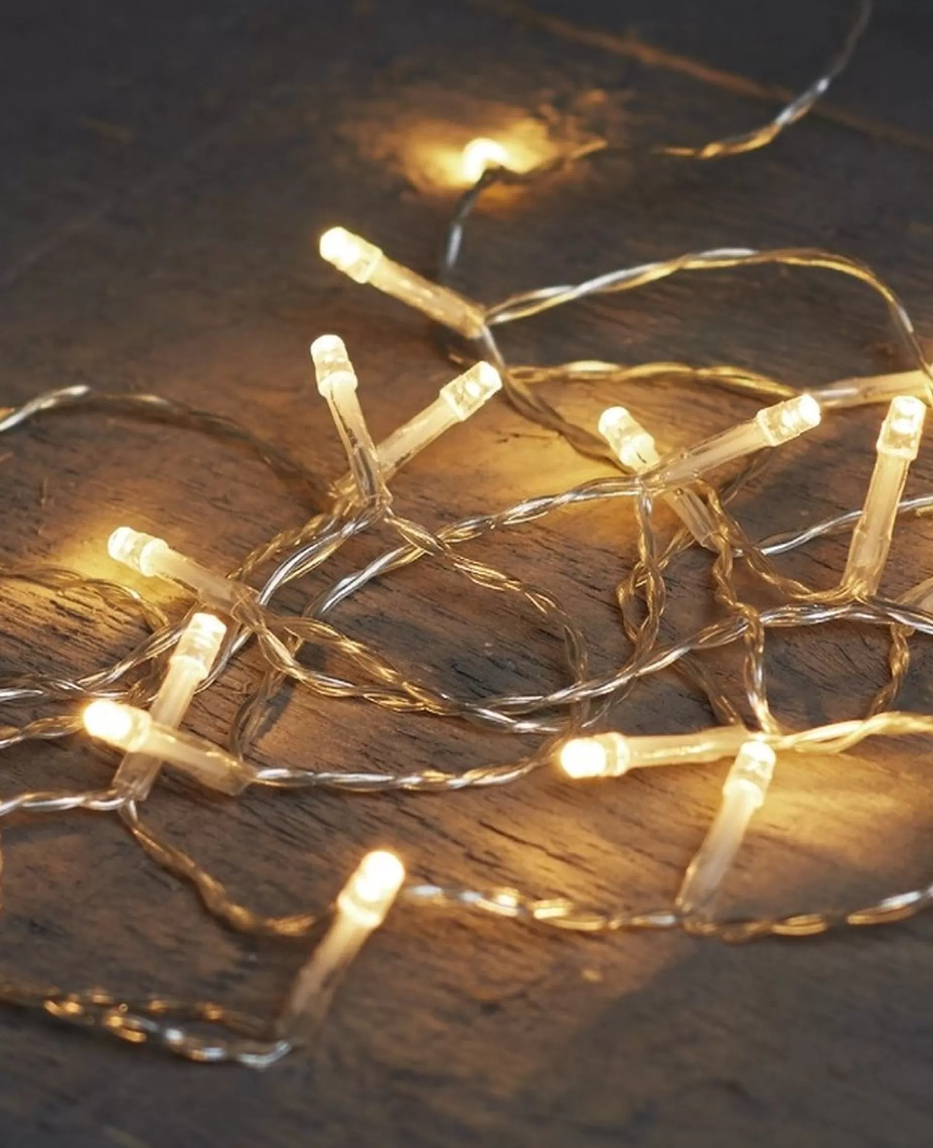 Merkloos Anna's Collection Kerstverlichting - Warm Wit - 20 Led Lampjes - 200 Cm Clearance