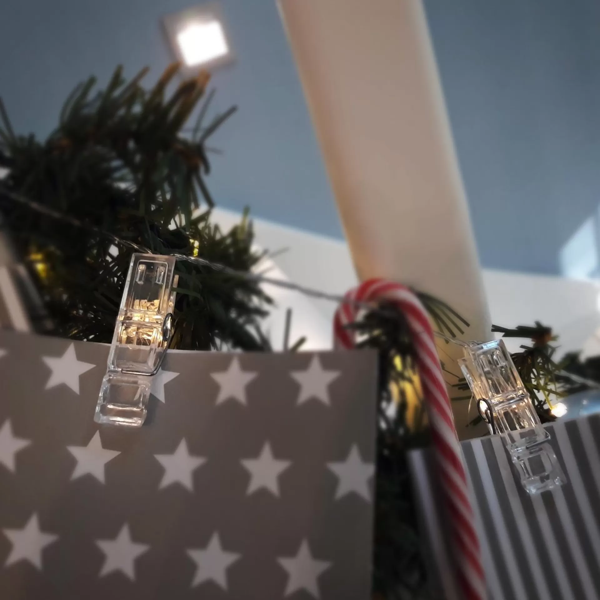 B.K.Licht - Foto Lichtsnoer - Lichtslinger - Valentijn Cadeautje - Verlichting - Fotoclips - 40 Led's - L: 5M - Op Batterijen Best Sale