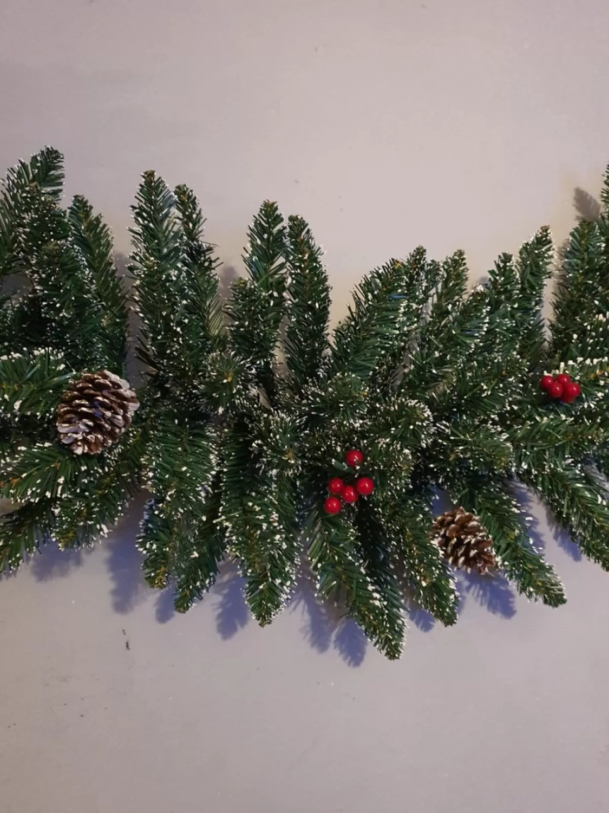 Black Box Guirlandes> Trees - Creston Swag Groen Met Bessen,Deneenappels Tips 144 L180X D25Cm