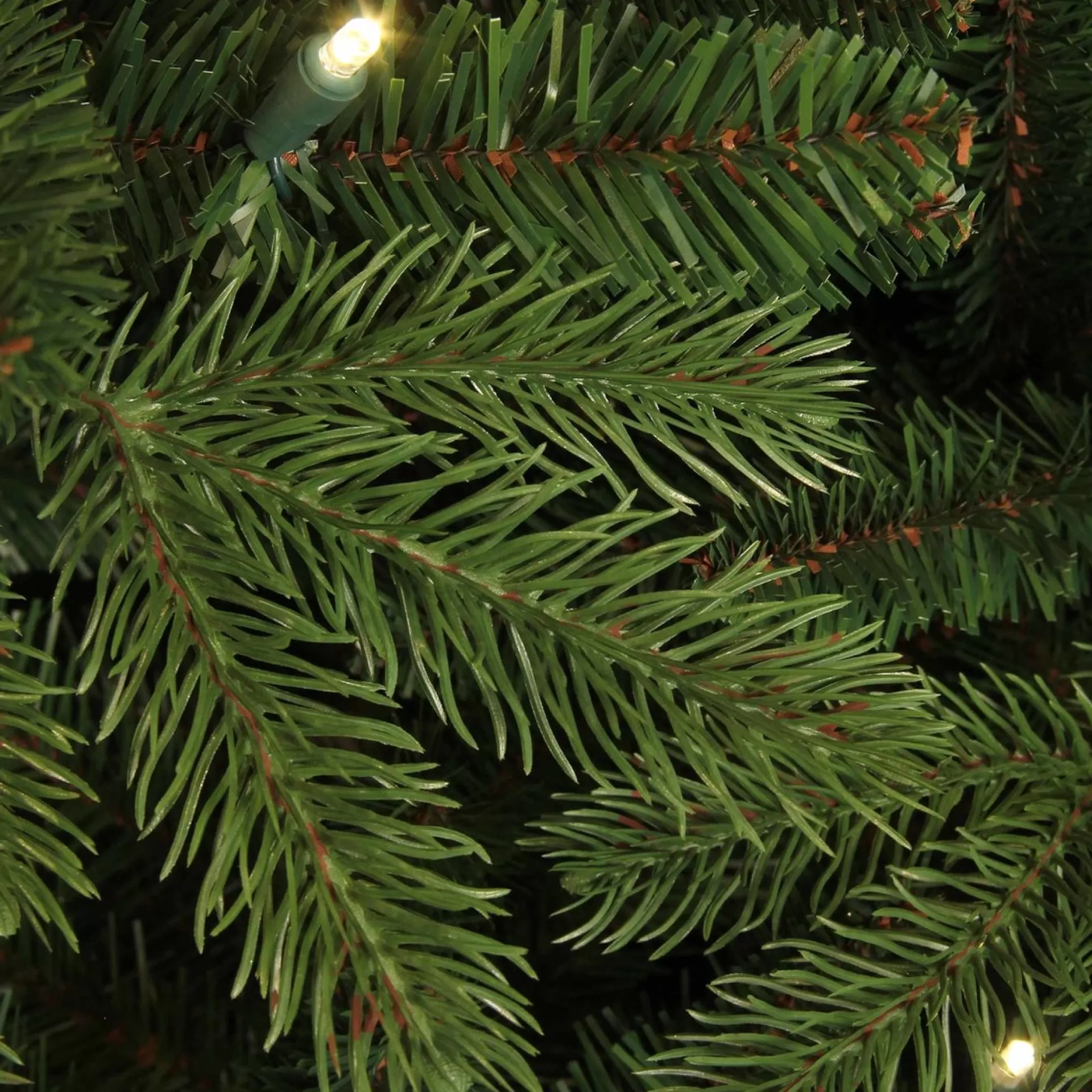 Black Box Trees Brampton Kunstkerstboom Met Led Verlichting - H185 X O127 Cm - Groen Best Sale