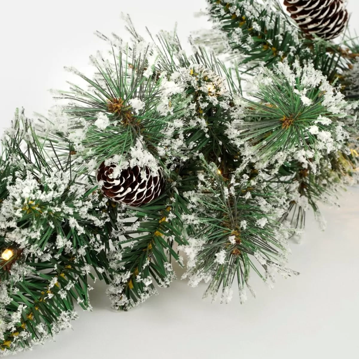 Black Box Guirlandes> Trees Vandans Guirlande Met Led Verlichting - L180 Cm - Groen Frosted