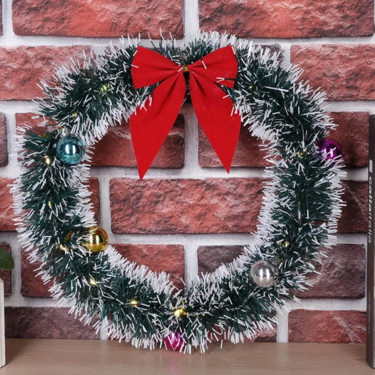 Casaria Kerstkransen> Kerstkrans 32Cm 20X Led Werkt Op Batterijen Deurkrans Kerstdeco Rood