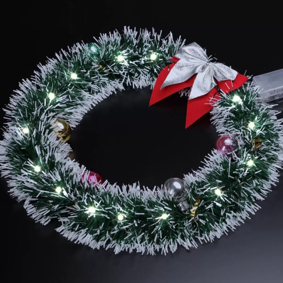 Casaria Kerstkransen> Kerstkrans 32Cm 20X Led Werkt Op Batterijen Deurkrans Kerstdeco Zilver