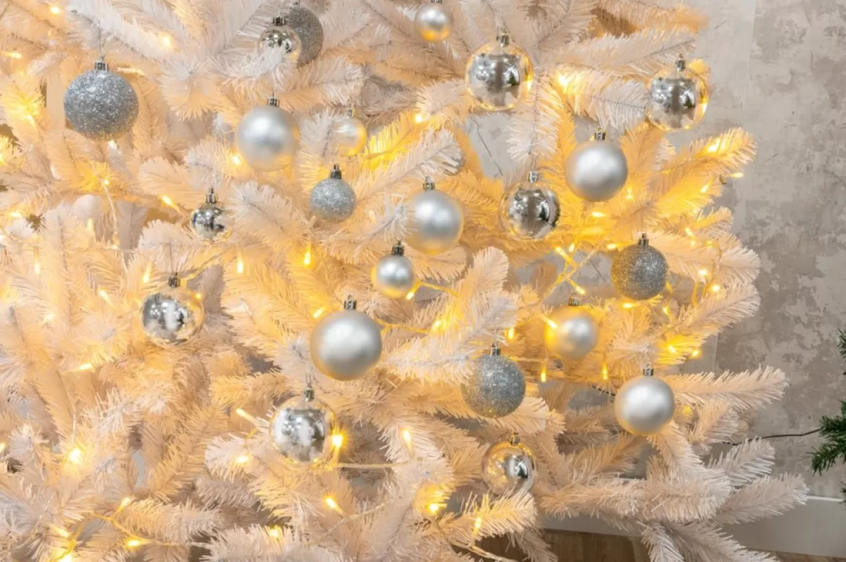 Christmas gifts Kerstboomversieringen> 70 Kerstballen In Opbergbox - Kunststof Kerstballen - O4/5/6 Cm - Mat/ Glanzend/ Glitter