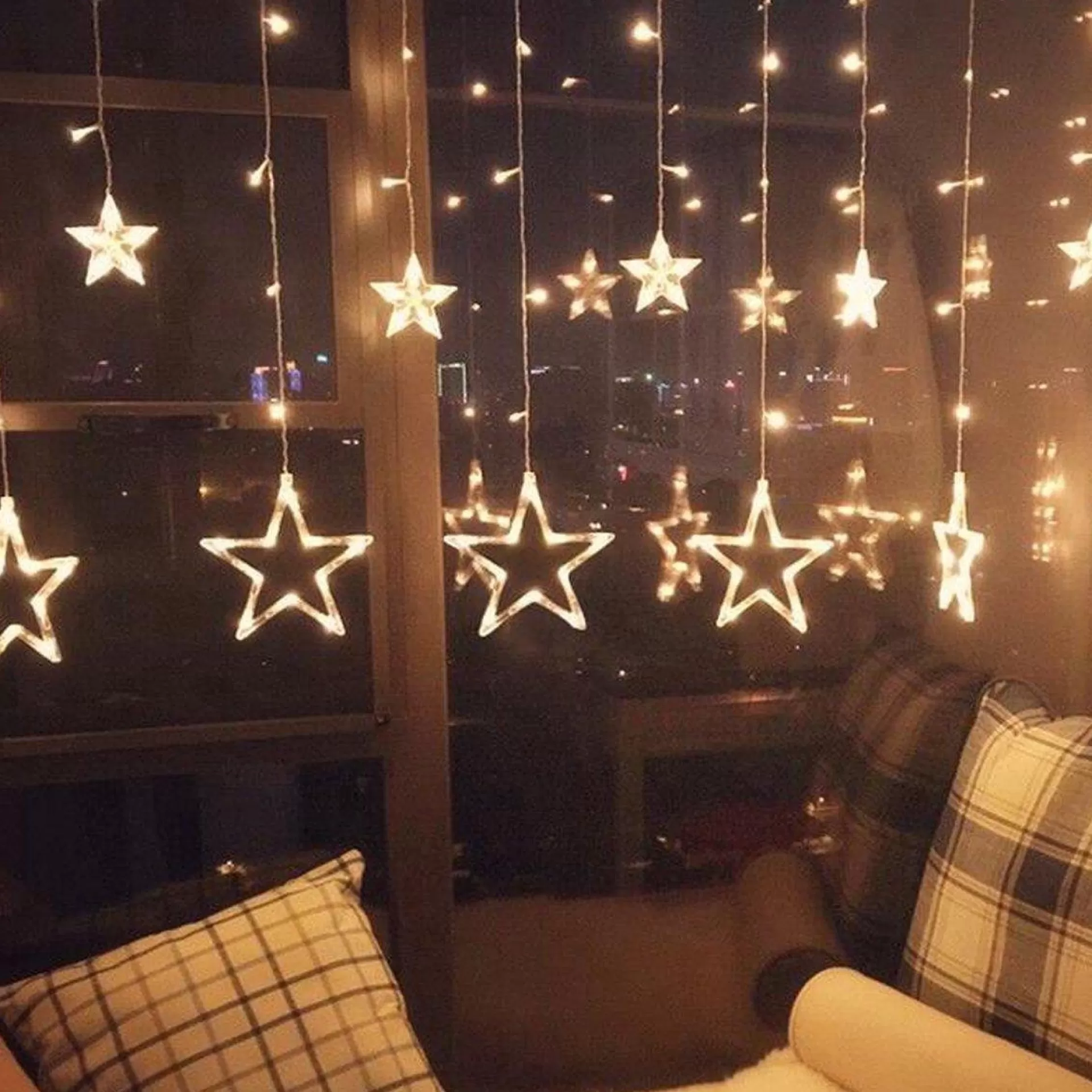 YUCEN Christmasxl Kerstverlichting | Sterrengordijn | Kerst | Kerststerren | Feest Licht Gordijn | Warm Wit Licht | 2,5 M Energie Zuinig | 12 Sterren - Met Afstandsbedieniing Hot