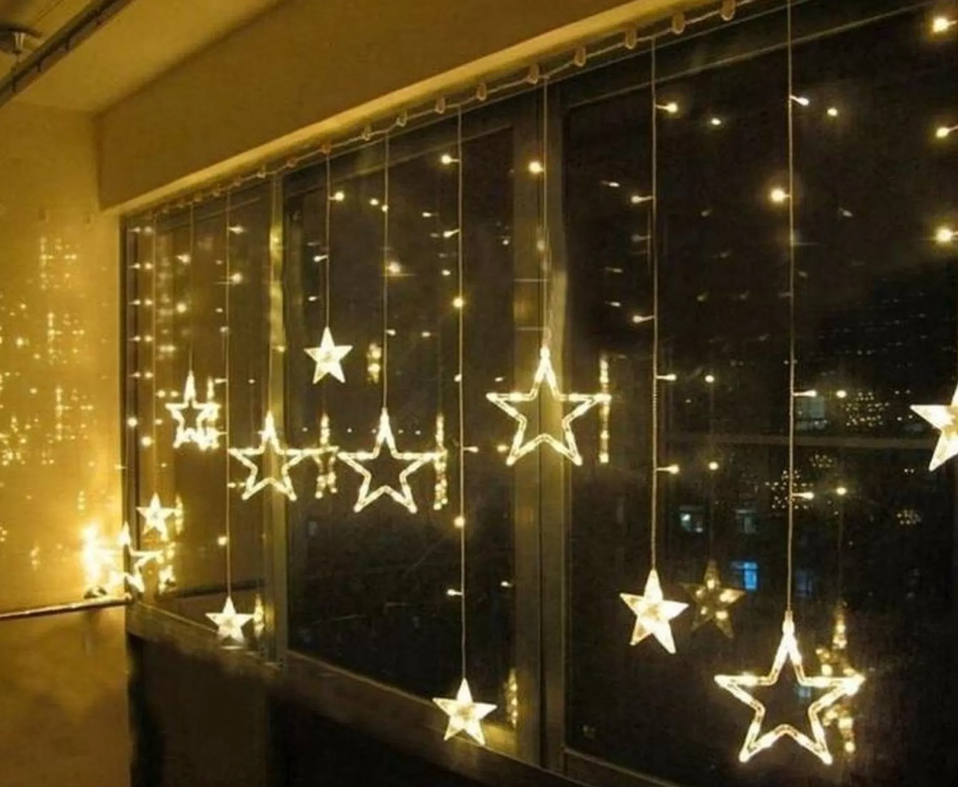 YUCEN Christmasxl Kerstverlichting | Sterrengordijn | Kerst | Kerststerren | Feest Licht Gordijn | Warm Wit Licht | 5 M Energie Zuinig | 24 Sterren - Inclusief Afstandsbediening - Extra Lang 5 Meter! Cheap