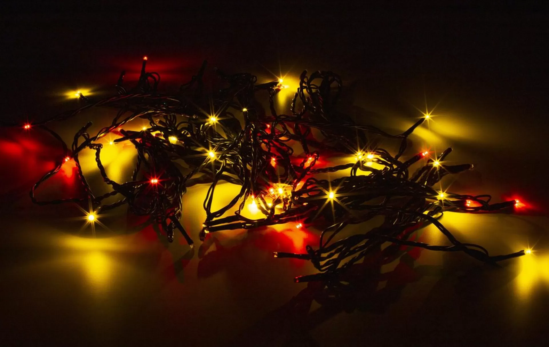 Deltaco Kerstlichtsnoeren> - Slimme Led-Kabelverlichting - Voor Binnen En Buiten - Ip44 - 5 M - Wifi - Rgb
