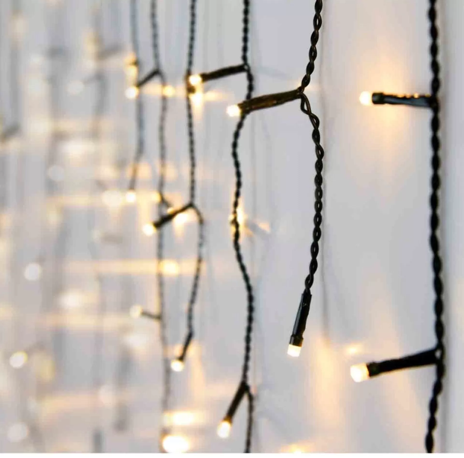 Merkloos Kerstverlichting - Ijspegel - Lichtgordijn - 6 Meter - Ijspegel - 180 Led's Voor Binnen & Buiten Best