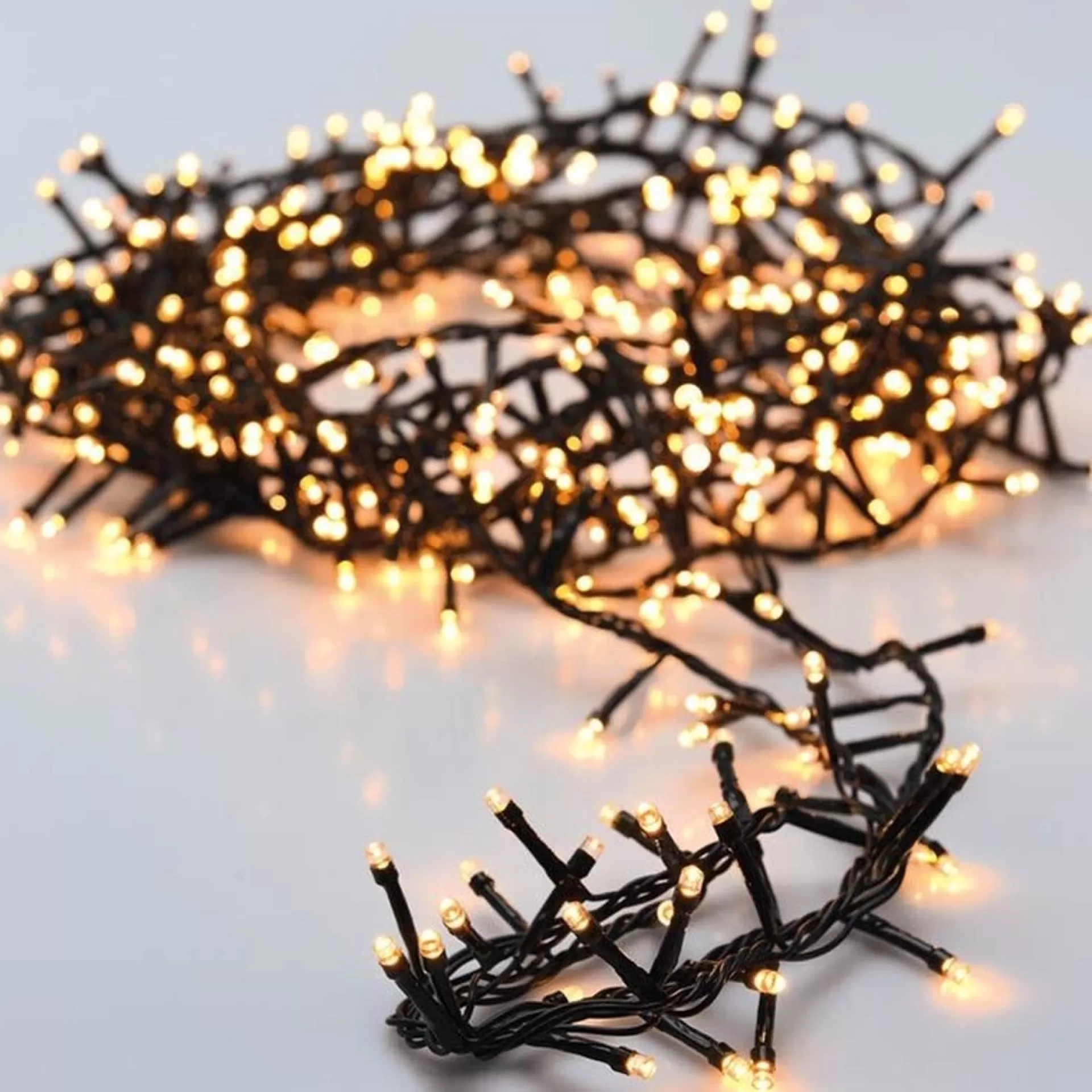 Merkloos Kerstverlichting - Lichtsnoer - 560 Led's - Lengte: 11 Meter - Warm Wit Outlet