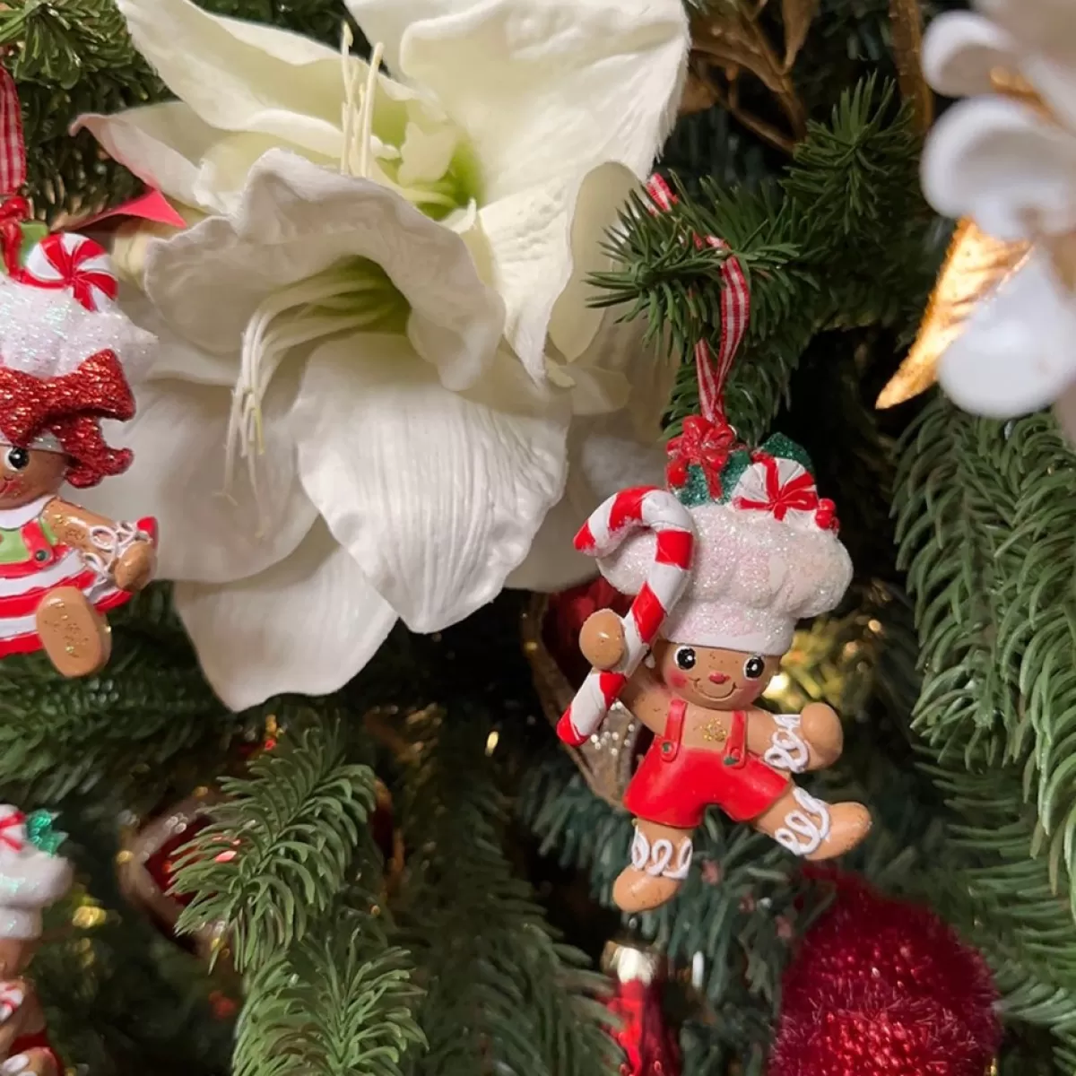 Kurt S. Adler Kerstboomversieringen> Kerstornament - Pepermunt Swirl Gingerbread Mannetjes - Set Van 2 - Rood Bruin Wit - 9Cm