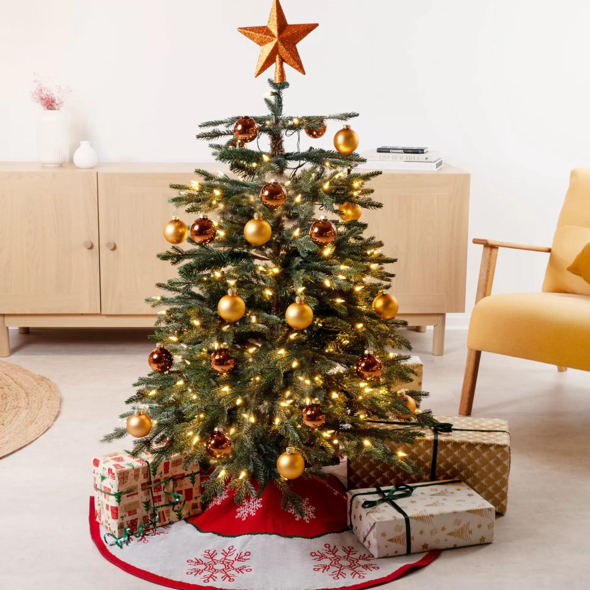 Navaris Decoratief Kerstboom Vloerkleed Vloerbeschermer - Beschermt De Vloer En Verstopt Bekabeling Van Lampjes - Kerstrok In Wit/Rood Online