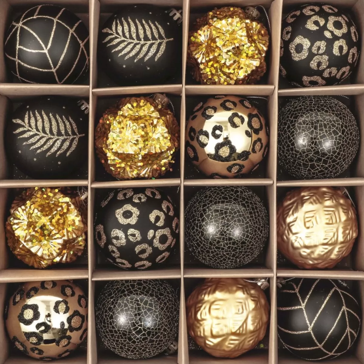 JMP Kerstboomversieringen>Prachtige Kerst® - Kerstballen - 16 Delige Set - Kerstversiering - Kerstboomdecoratie - Kerstornamenten