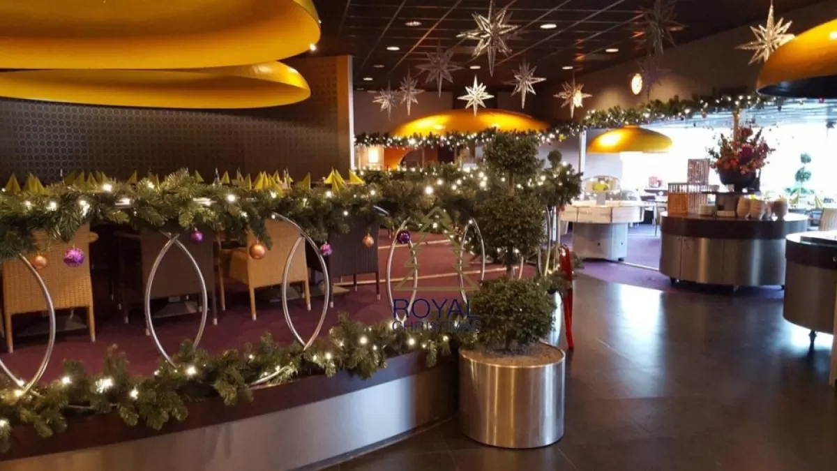 Royal Christmas Guirlandes>® - 3X Dakota Deluxe Guirlande - Lengte 540 Cm - 200 Warm Led Lampjes - Max. 3X Koppelbaar - Kerst Slinger - 600 Takken
