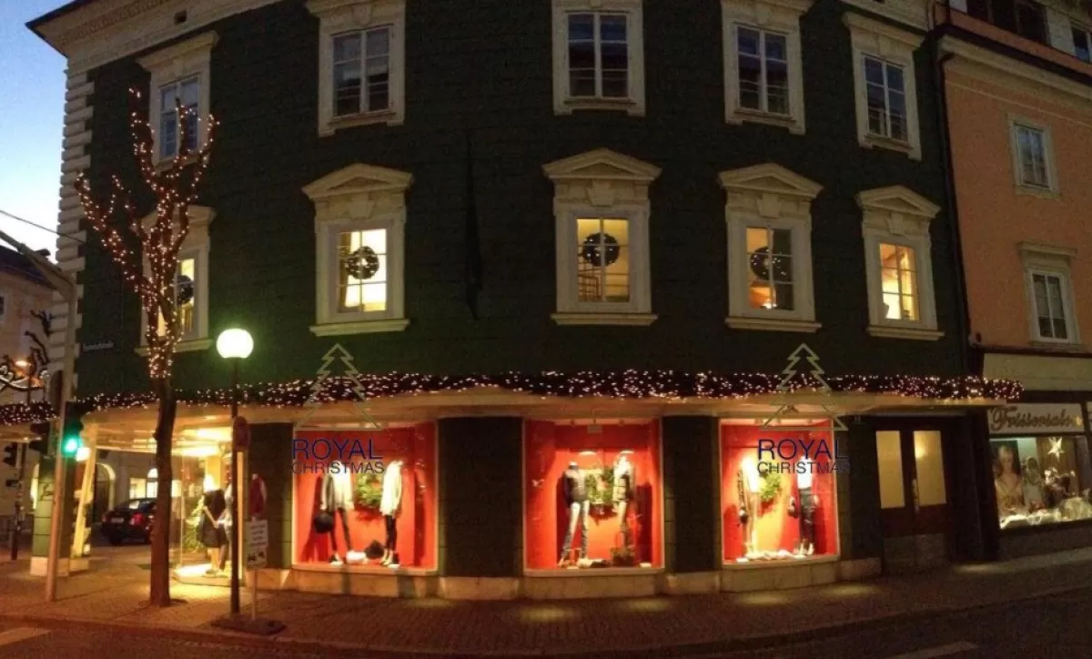 Royal Christmas Guirlandes>® - 3X Dakota Deluxe Guirlande - Lengte 540 Cm - 200 Warm Led Lampjes - Max. 3X Koppelbaar - Kerst Slinger - 600 Takken