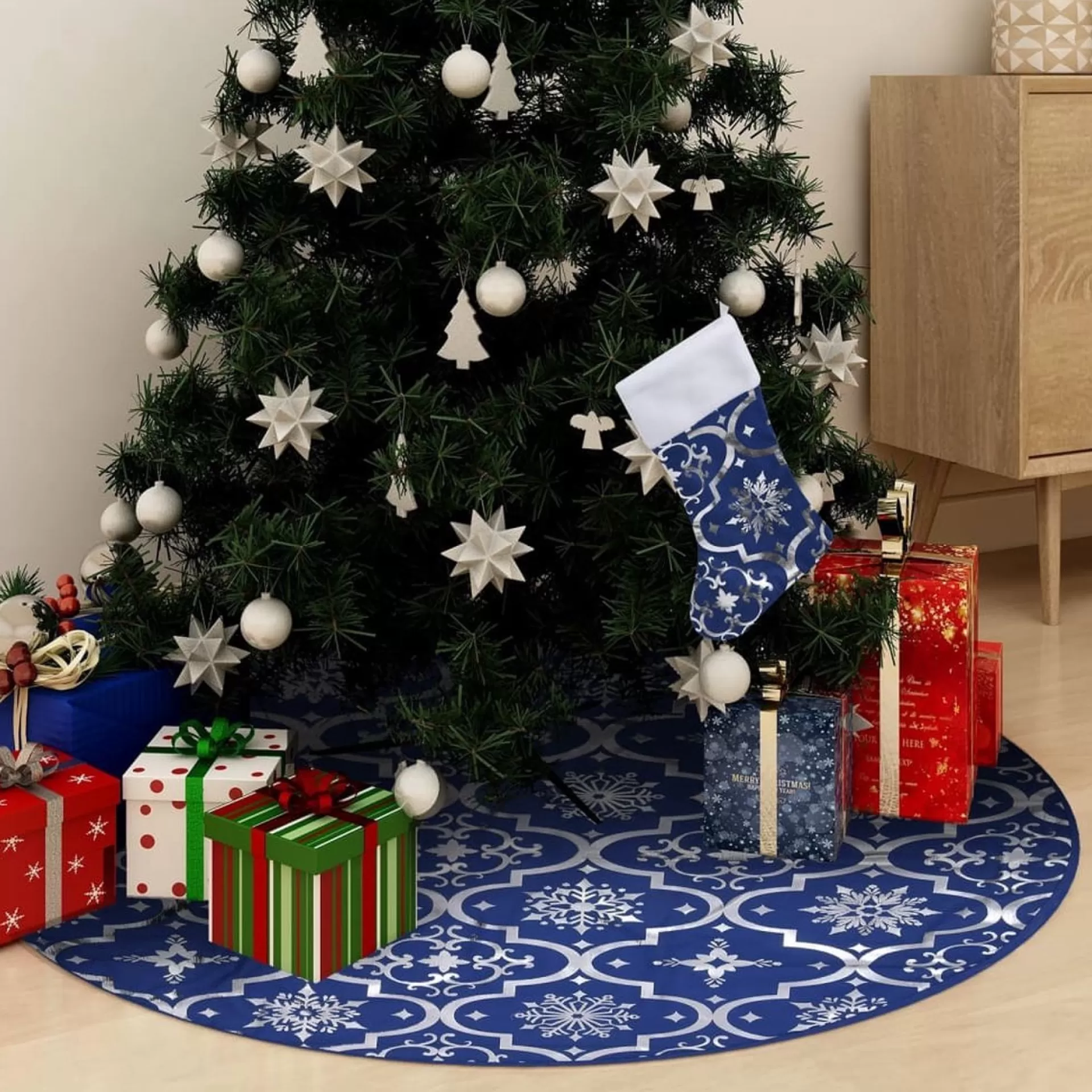 The Living Store Kerstboomrok 90 Cm - Met Sneeuwpatroon - Inclusief Kerstsok Blauw Best