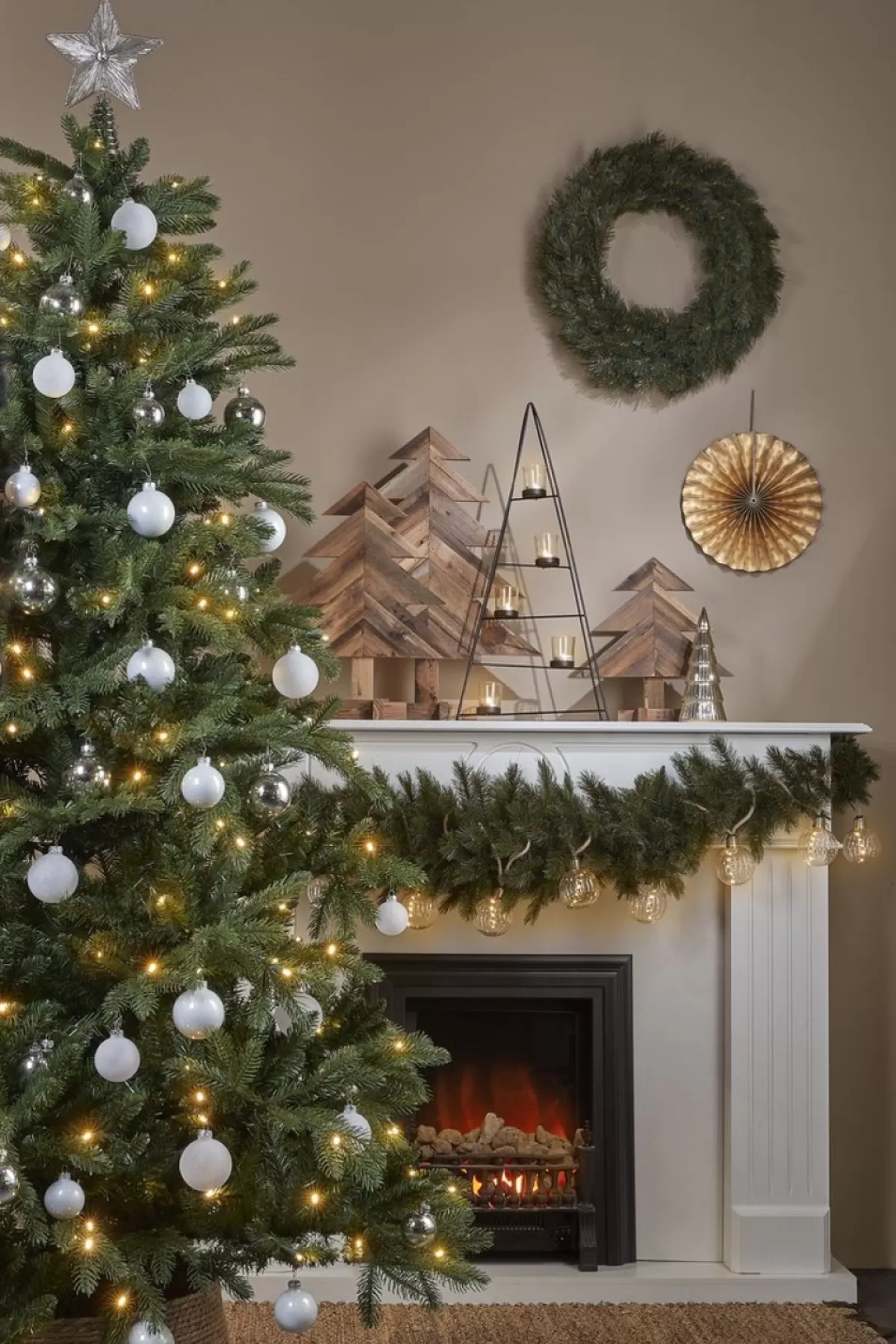 Triumph Tree Guirlandes> Forest Frosted Guirlande Swag - L180 Cm - Groen