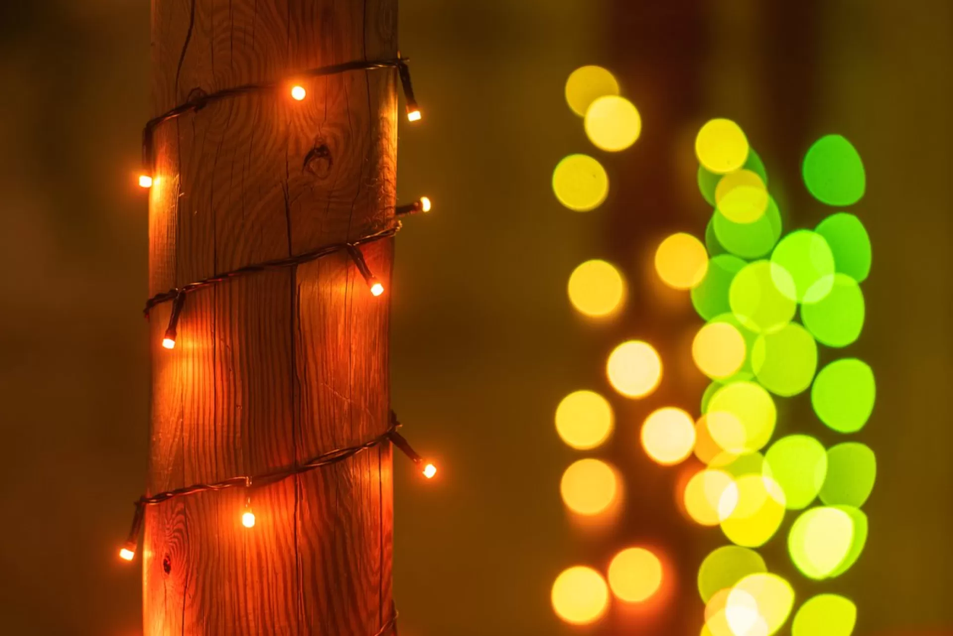 Twinkly Strings- Lichtsnoer - 40 Meter - Led Verlichting - 400Led Rgb - Dimbaar - Binnen & Buiten - Verbind Met Bluetooth Of Wifi - Werkt Met Homekit, Homey, Alexa, Google Home En Razer Chroma Store